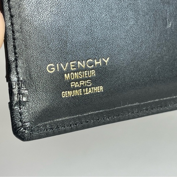 Givenchy Bi fold Black Men’s Wallet . Original - Picture 7 of 14
